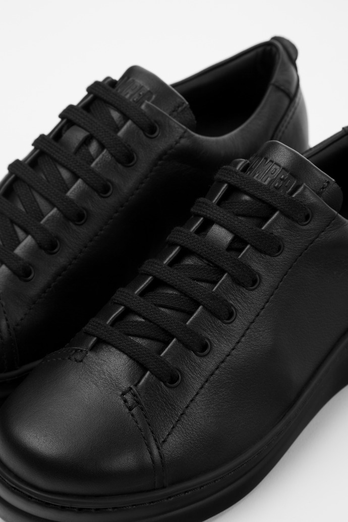 Black Women's Camper Runner Up Sneakers | K200508-042