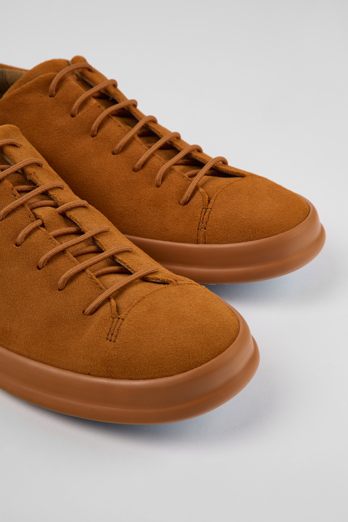 Brown Men's Camper Chasis Sneakers | K100373-042