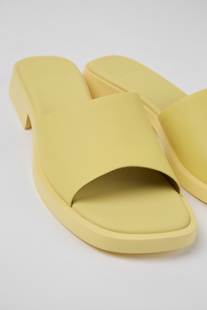 Yellow Women's Camper Dana Sandals | K201485-002